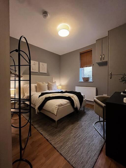 Modern Ground Floor Apartment Todmorden Exterior foto